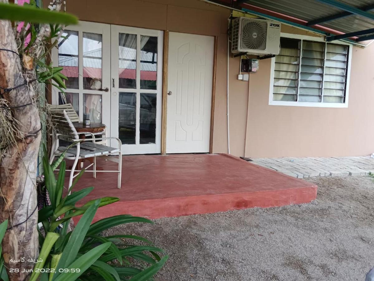Embun Langkawi Pantai Cenang Villa Pantai Cenang  Buitenkant foto